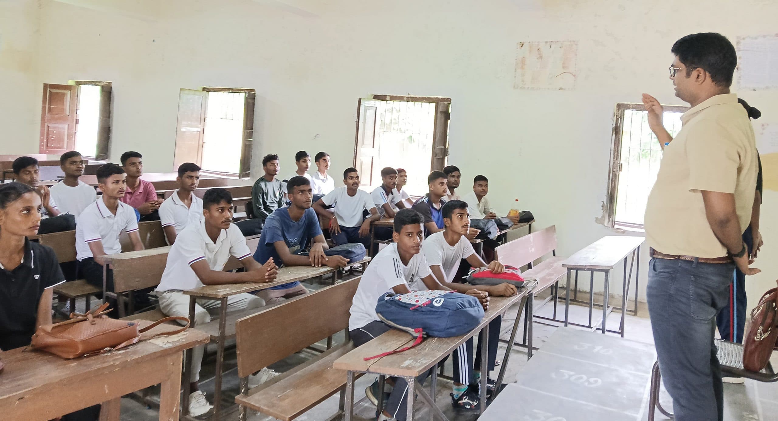 पूर्णिया कॉलेज में मनाया गया पहला राष्ट्रीय अंतरिक्ष दिवस