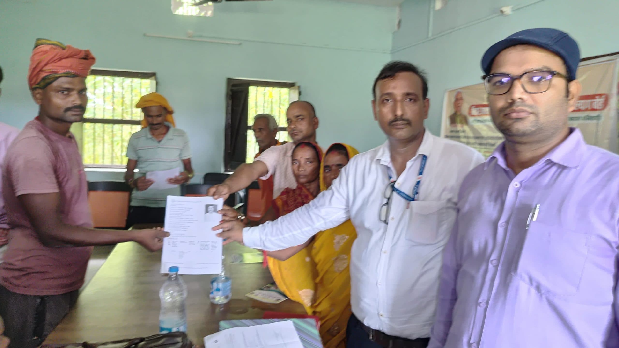 जन कल्याणकारी योजनाओं के बारे में लोगों को किया जागरूक