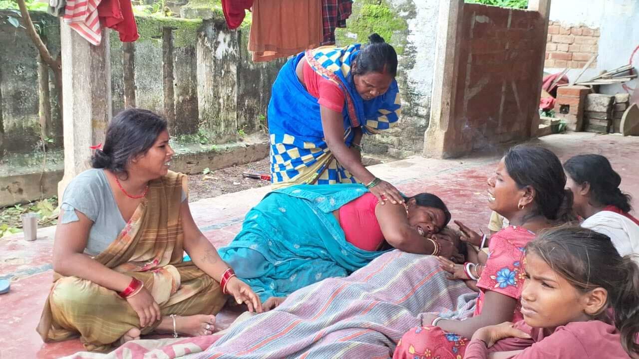 घायल मजदूर की इलाज के दौरान मौत, विरोध में सड़क जाम