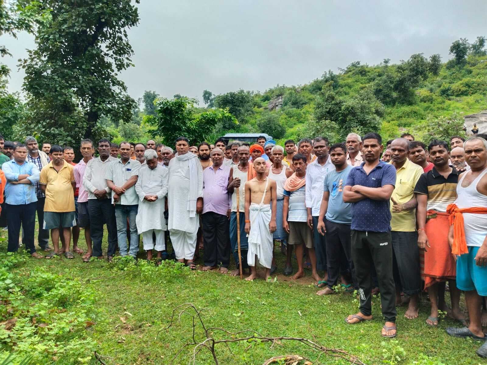 हुसैनगंज गांव में सांप के काटने से ग्रामीण की हुई मौत