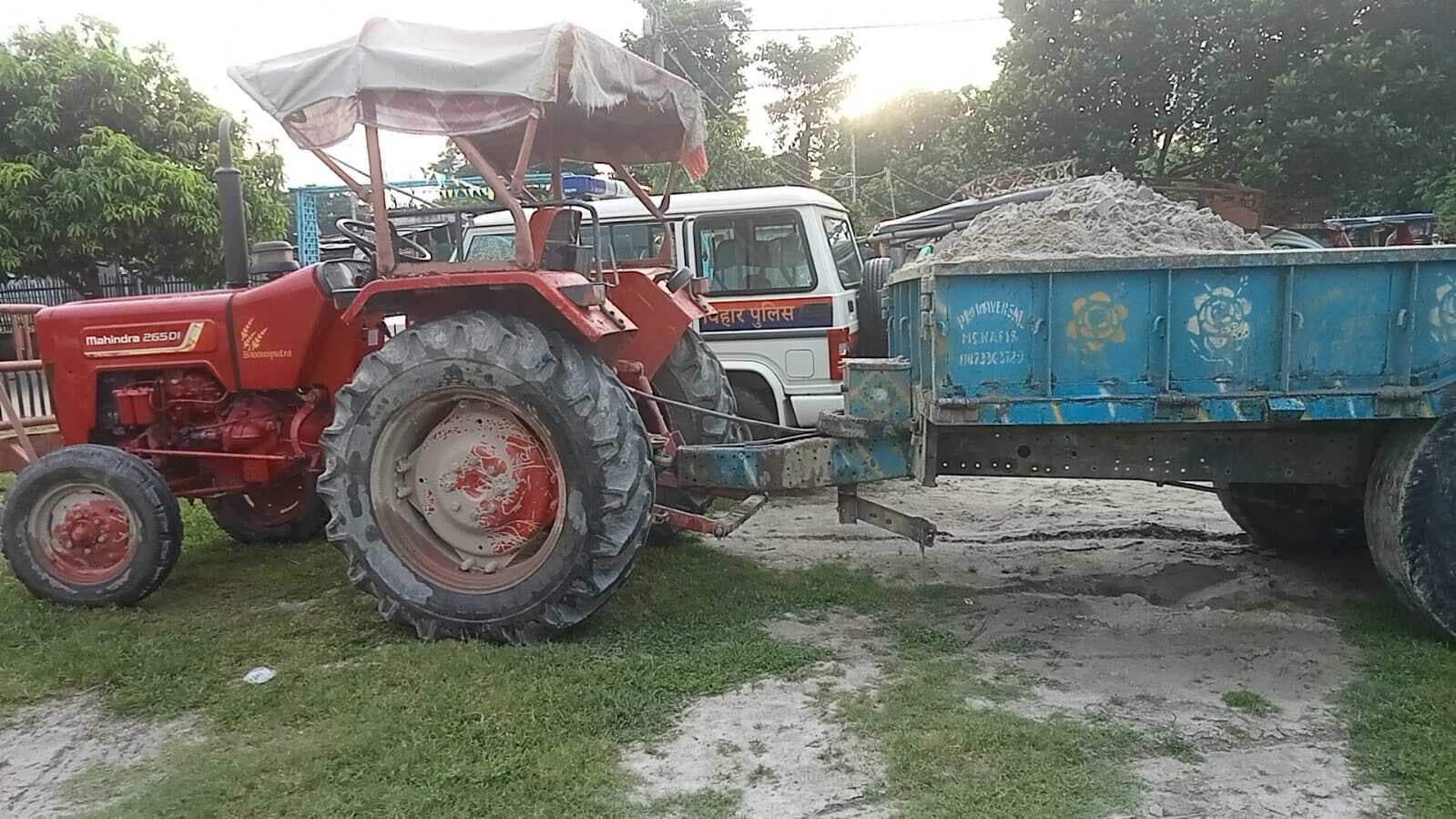 एसडीओ ने किया टेनिस कोर्ट का उद्घाटन