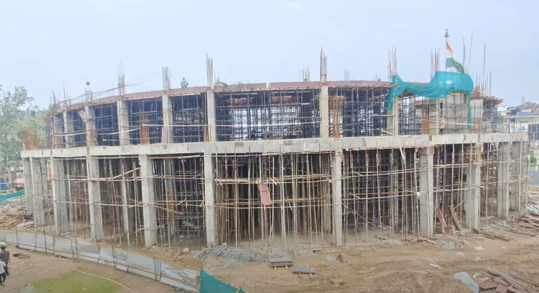 गया जंक्शन का मेन भवन का ढांचा तैयार, प्लास्टर व रंग रोगन होगा शुरू