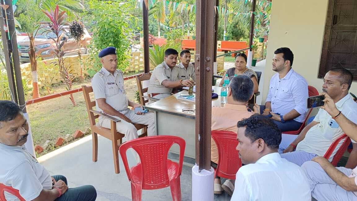 आपसी सदभाव के साथ मनायें पर्व: सुमेश कुमार