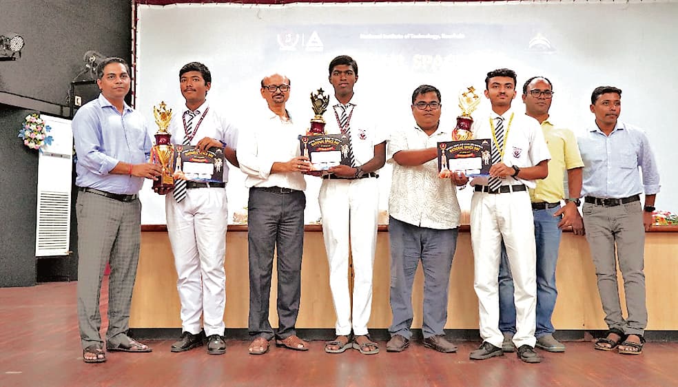 विक्रम लैंडर और प्रज्ञान रोवर का चांद पर उतरना राष्ट्रीय गर्व का क्षण था : प्रो मूर्ति