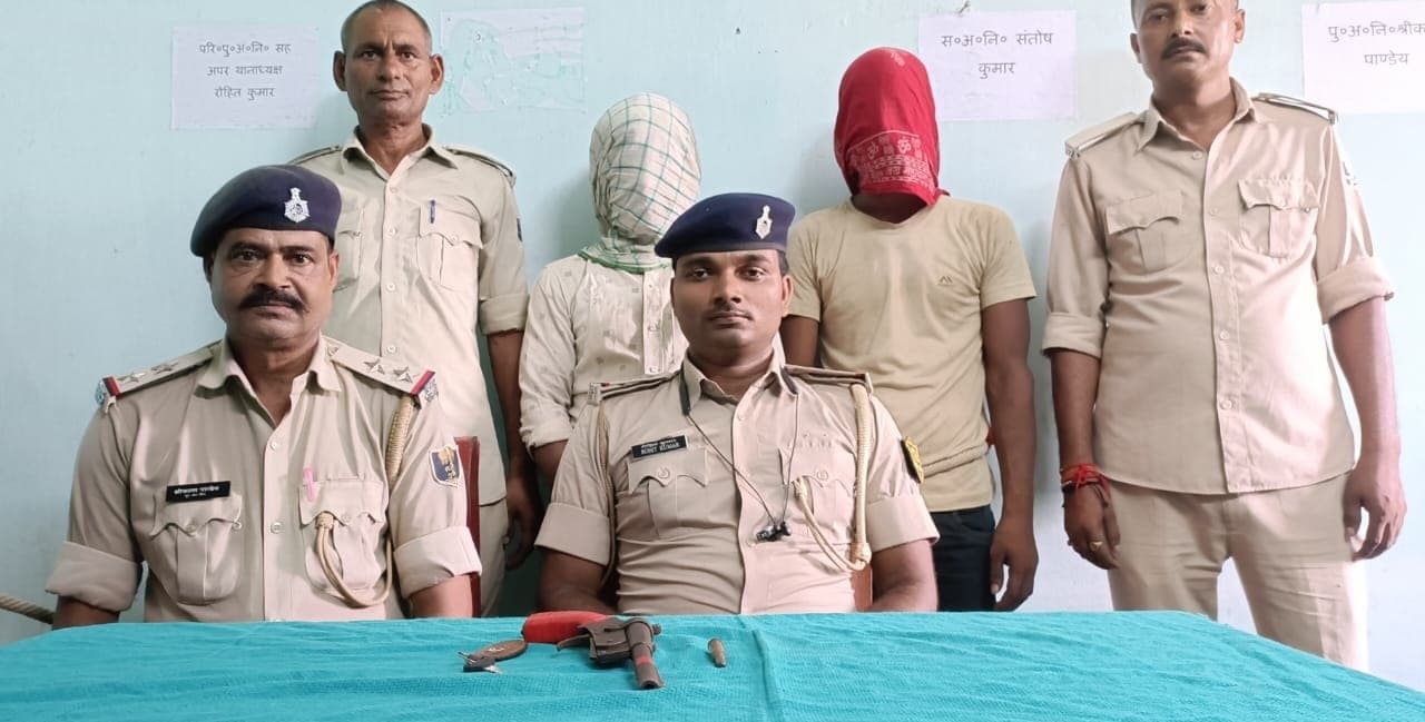 शराब पीने समेत विभिन्न कांडों में आधा दर्जन गिरफ्तार