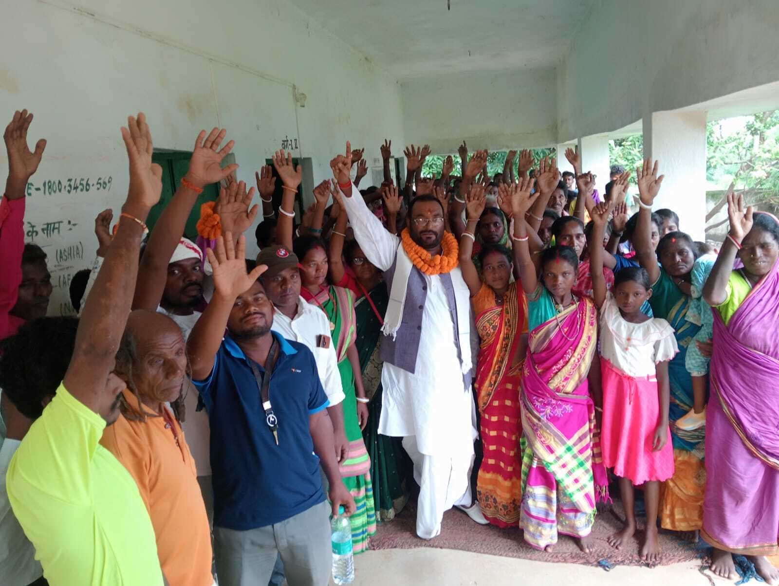 आदिवासी नहीं हुए जागरूक, तो पहाड़िया की तरह हो जायेंगे विलुप्त: कुमार विनोद