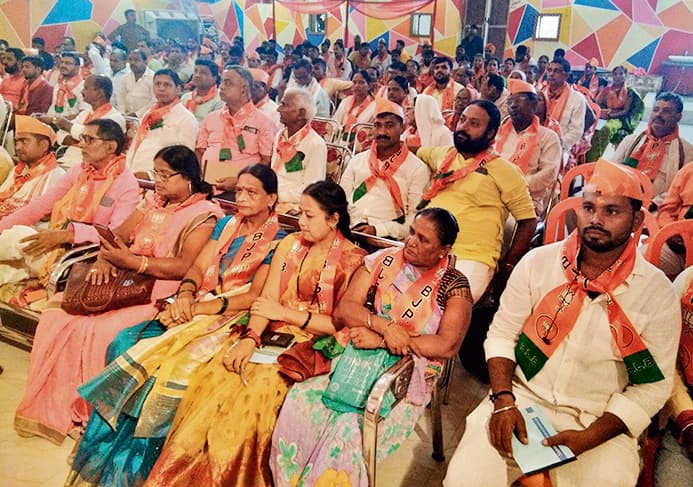 केको आईकोवा बनीं पायलट बाबा की उतराधिकारी