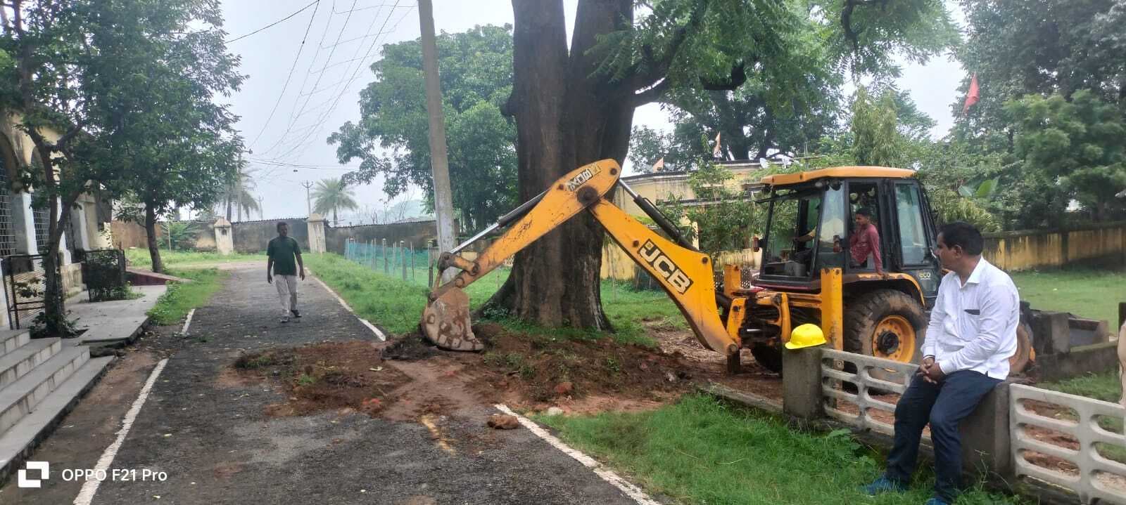 गिरिडीह कोलियरी के लंकास्टर अस्पताल परिसर में फिर बना गोफ