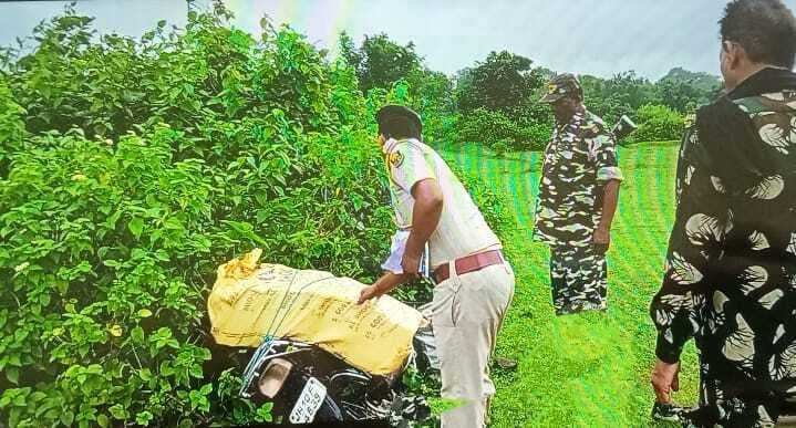 चीहरा पुलिस ने बाइक व 48 लीटर शराब की जब्त