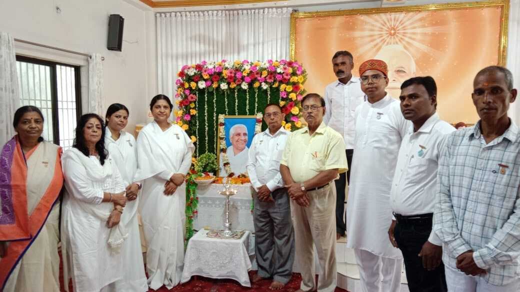 विश्व बंधुत्व दिवस के रूप में मनायी गयी दादी प्रकाशमणि की पुण्यतिथि