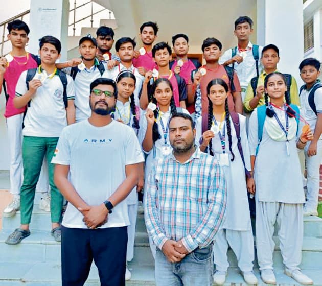 बॉक्सिंग में स्कूली बच्चों ने दिखायी प्रतिभा