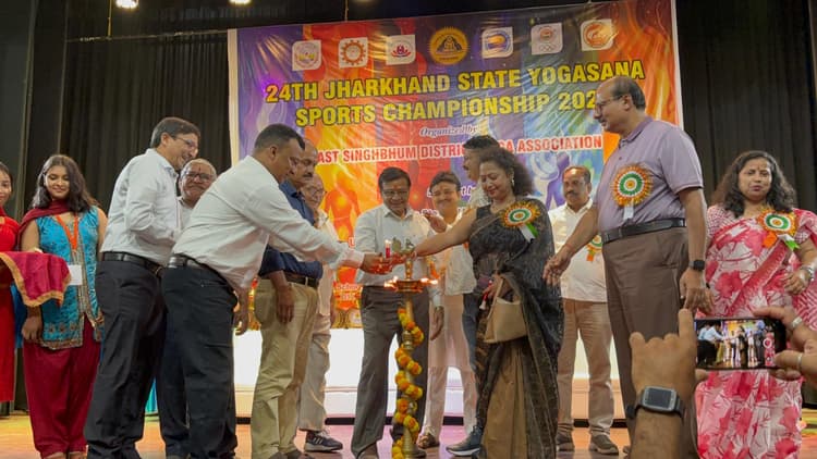झारखंड स्टेट योगासन स्पोर्ट्स चैंपियनशिप शुरू