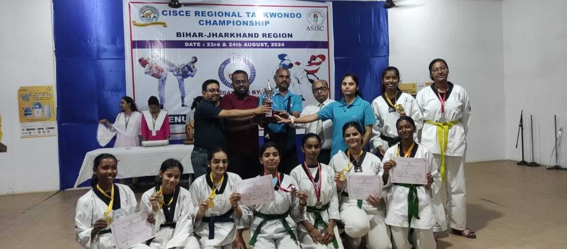 ताइक्वांडो : एलएफएस के खिलाड़ियों ने जीते 18 पदक