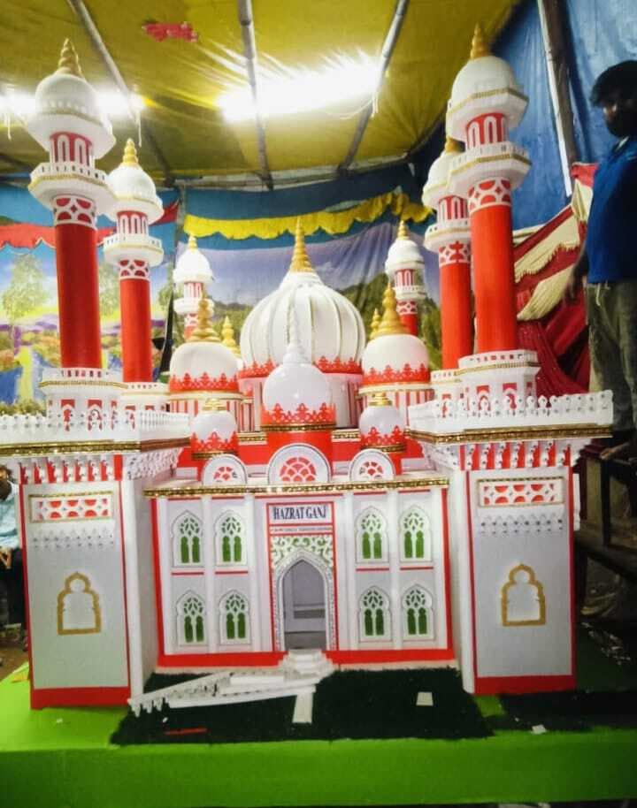 इबादत: चेहल्लुम के नवमीं पर इमामबाड़ों से निकला ताजिया व अखाड़ा जुलूस