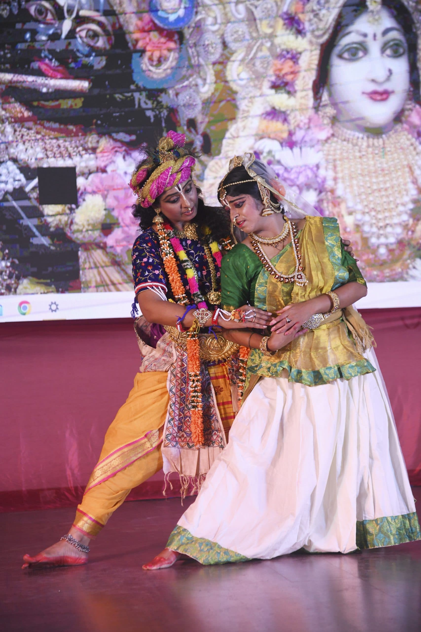 शुभ संयोग में जन्माष्टमी आज, घर-घर विराजेंगे कान्हा