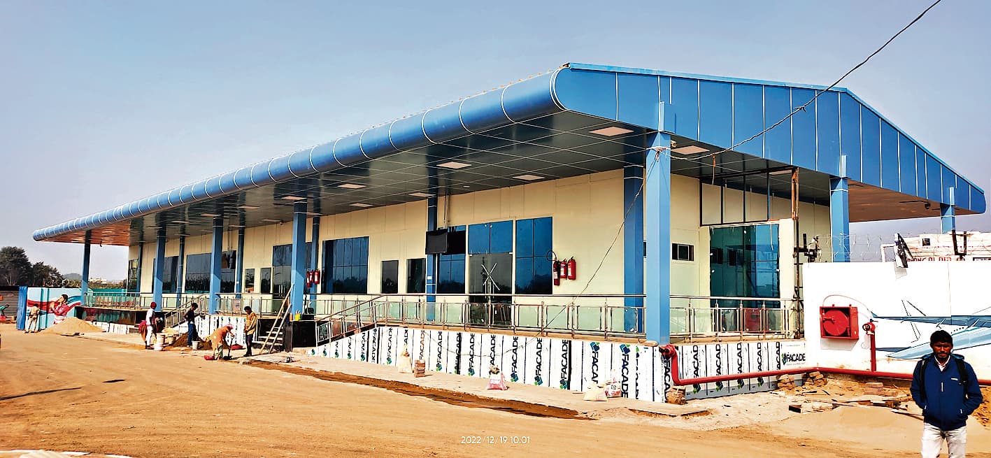 राउरकेला : खराब मौसम के कारण नहीं उतर सका राज्यपाल का विमान, वापस लौटा