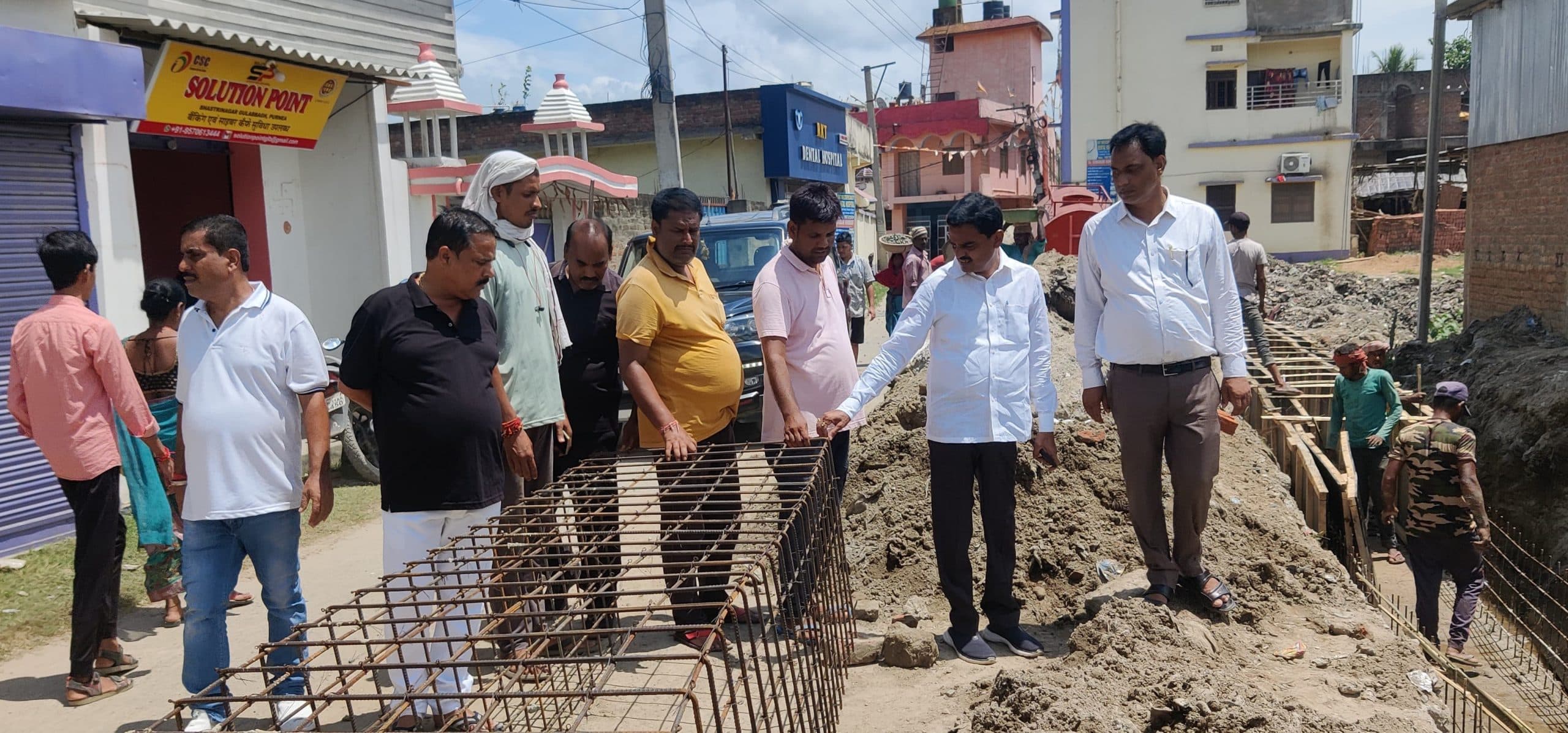 5.50 करोड़ की लागत से दो सड़क व नाला निर्माण कार्य शुरू, पांच वार्ड को होंगे सीधे लाभान्वित