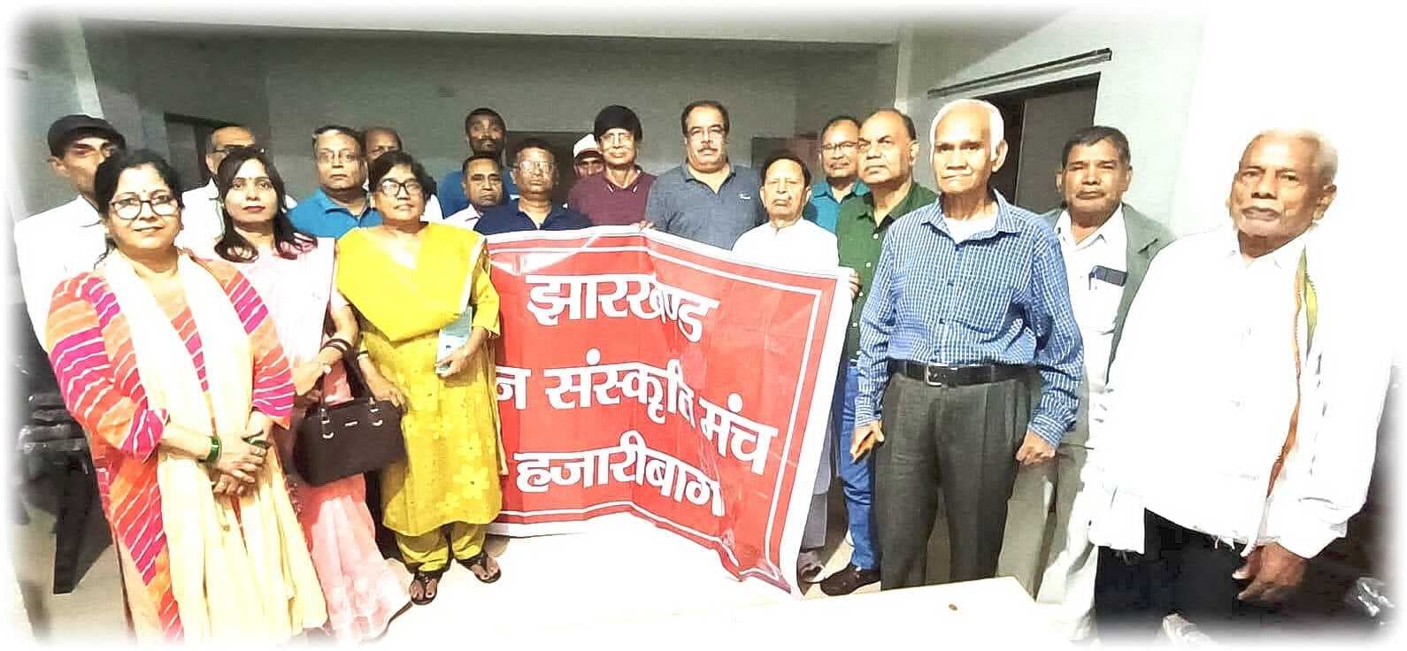 आइल गेले वर्षा बहार गे सांवरिया...सुनाकर खूब वाहवाही बटोरी