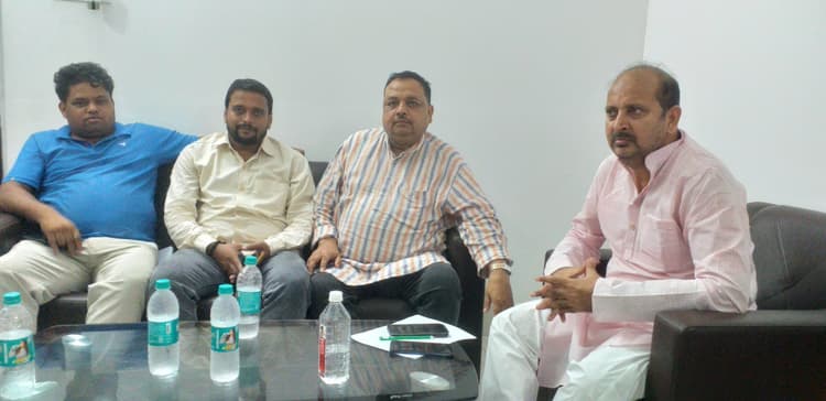 भोला टॉकिज रेल ऑवर ब्रिज के लिए केंद्र सरकार राशि दे : शाहीन