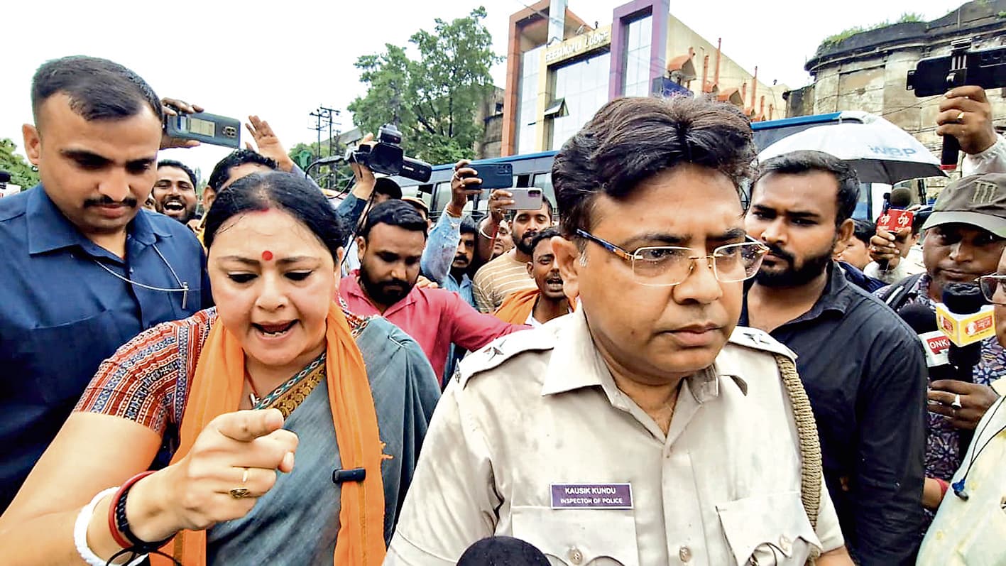 जल्द जांच पूरी नहीं हुई, तो सीबीआइ के खिलाफ भी किया जायेगा जोरदार आंदोलन : अग्निमित्रा