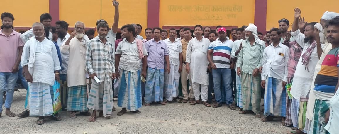 प्रशिक्षण का वार्ड सदस्यों ने किया बहिष्कार, की नारेबाजी