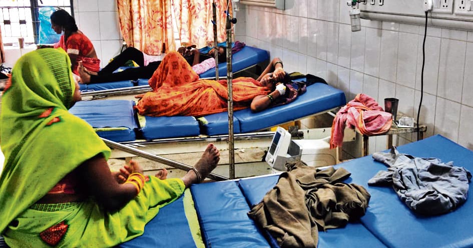 अनुमंडल अस्पताल में डायरिया के 36 मरीज इलाजरत, दो नये मरीज पहुंचे