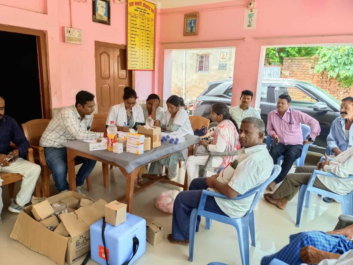 टीबी उन्मूलन को लेकर पंचायत में लगा स्वास्थ्य शिविर