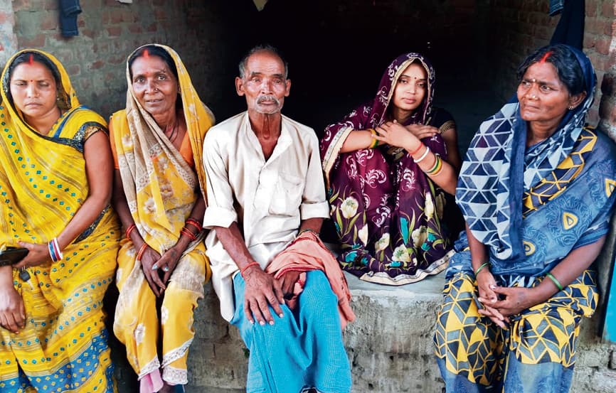 सलेहपुर में दरवाजे पर खेल रहे छह माह के बच्चे की हुई चोरी, इलाके में खौफ का माहौल