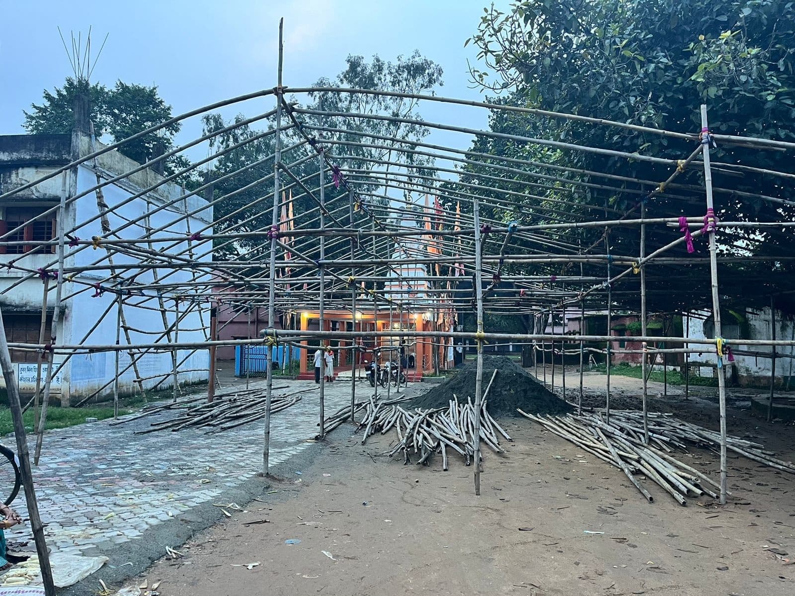 कसमार व पेटरवार में श्री गणेश पूजनोत्सव की तैयारी जोरों पर