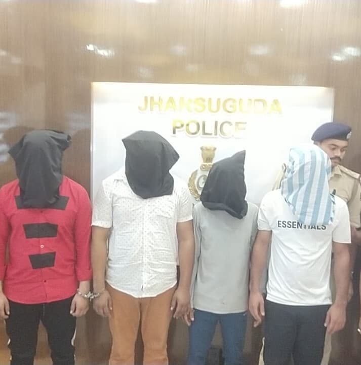 मुर्गा फार्म में युवक की हत्या में चार गिरफ्तार, पिस्तौल, रिवाल्वर, कारतूस व वाहन जब्त