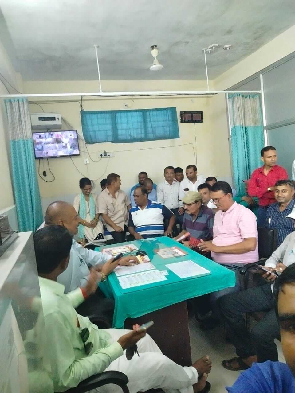 Samastipur News:News of movement against prepaid electricity meters:18 लोगों की जांच में सात डेंगू मरीज मिले