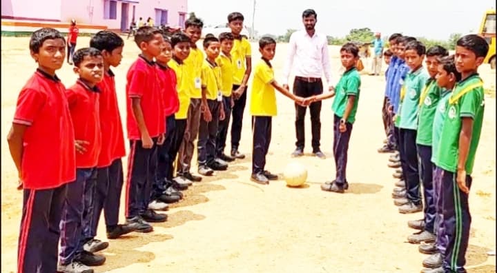 पीएम इंटरनेशनल स्कूल एंड कॉलेज में खेल प्रतियोगिताएं