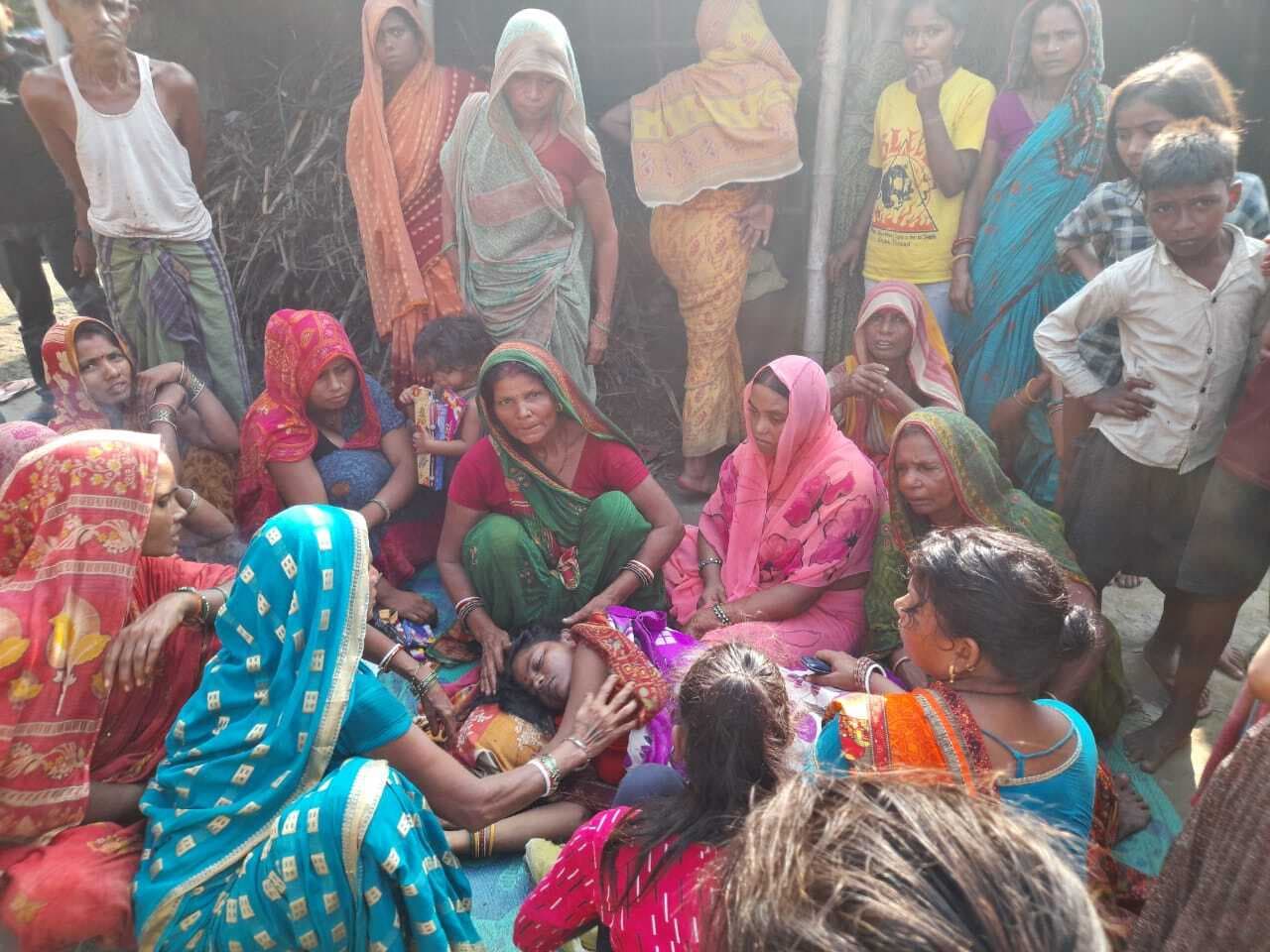 झाड़फूंक के चक्कर में सर्पदंश की शिकार महिला की मौत