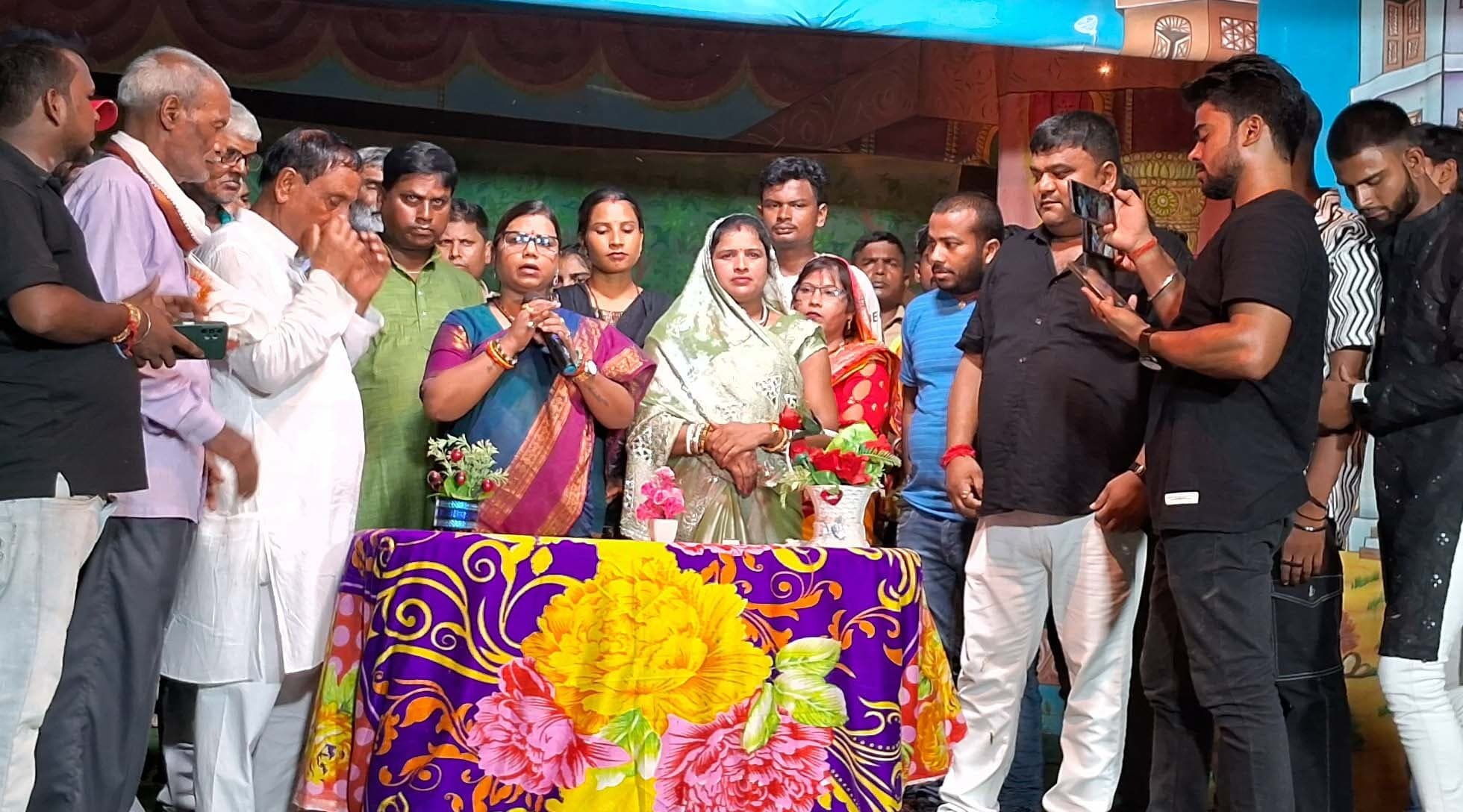 बघवा में नाट्य रंगमंच का उद्घाटन