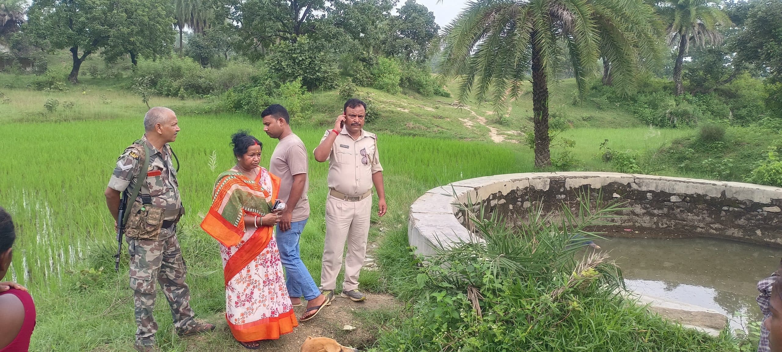 कुएं में मिला युवक का शव, गले में रस्सी से बंधा था बड़ा पत्थर