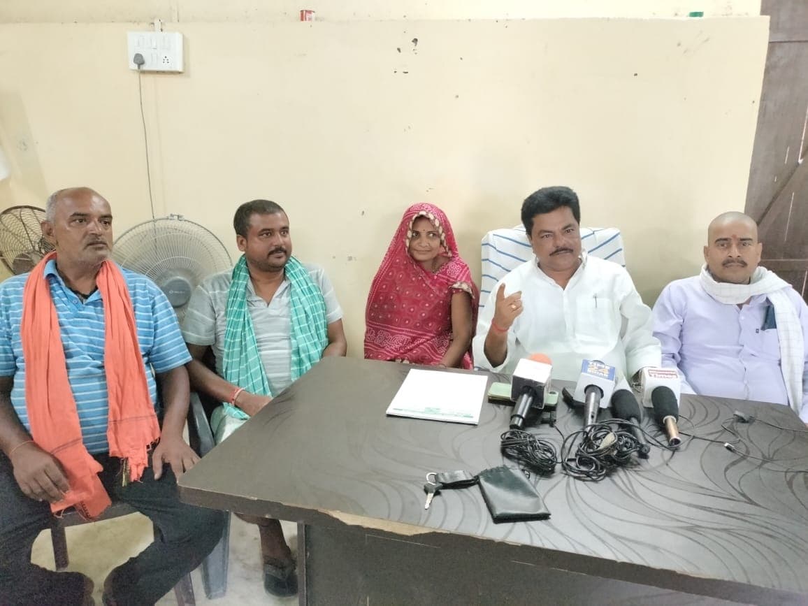 मांगों को लेकर वार्ड सदस्यों के संग धरना-प्रदर्शन करेंगे मुखिया