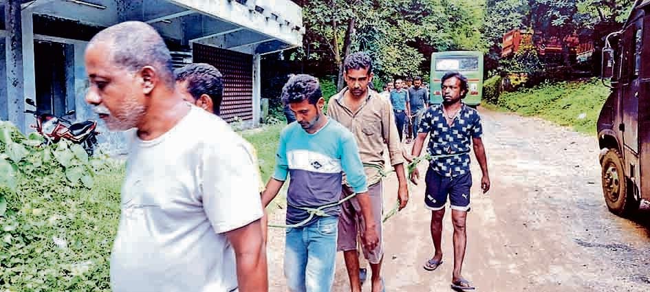 दुर्गापुर में बमबाजी के मामले में तृणमूल के नौ समर्थक गिरफ्तार