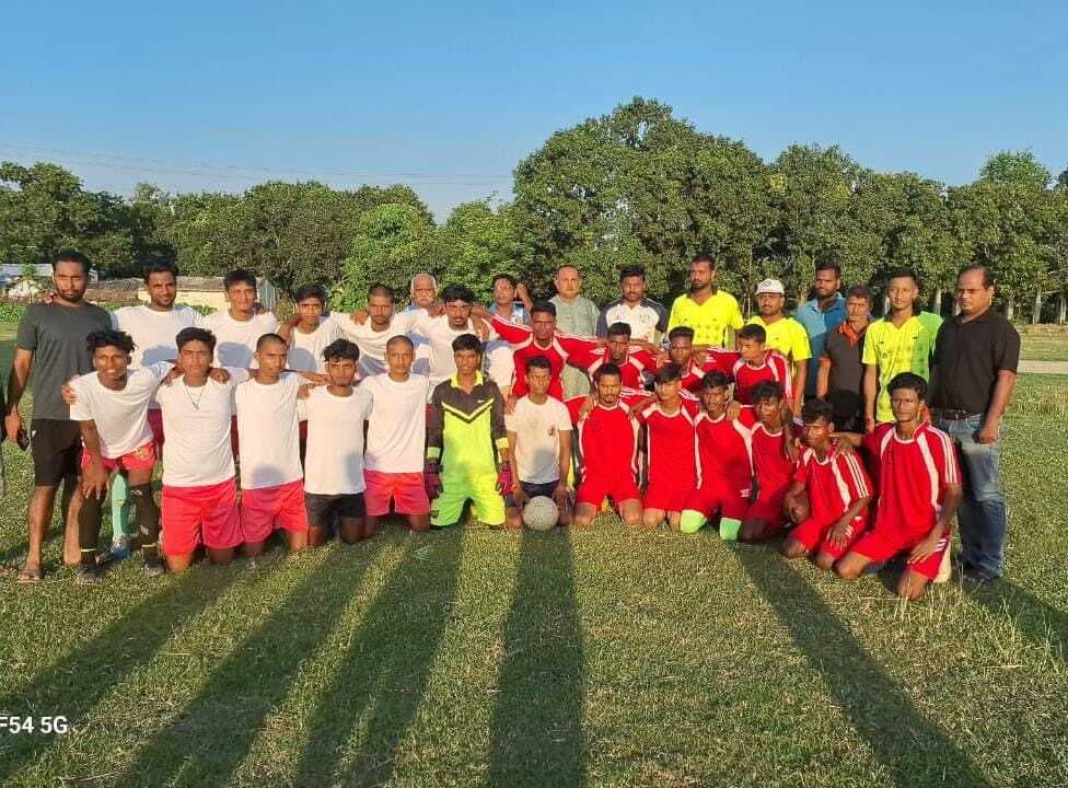 शांति फुटबॉल क्लब टीम ने कुमड़ाघाट फुटबॉल क्लब पर दो गोल से की जीत दर्ज