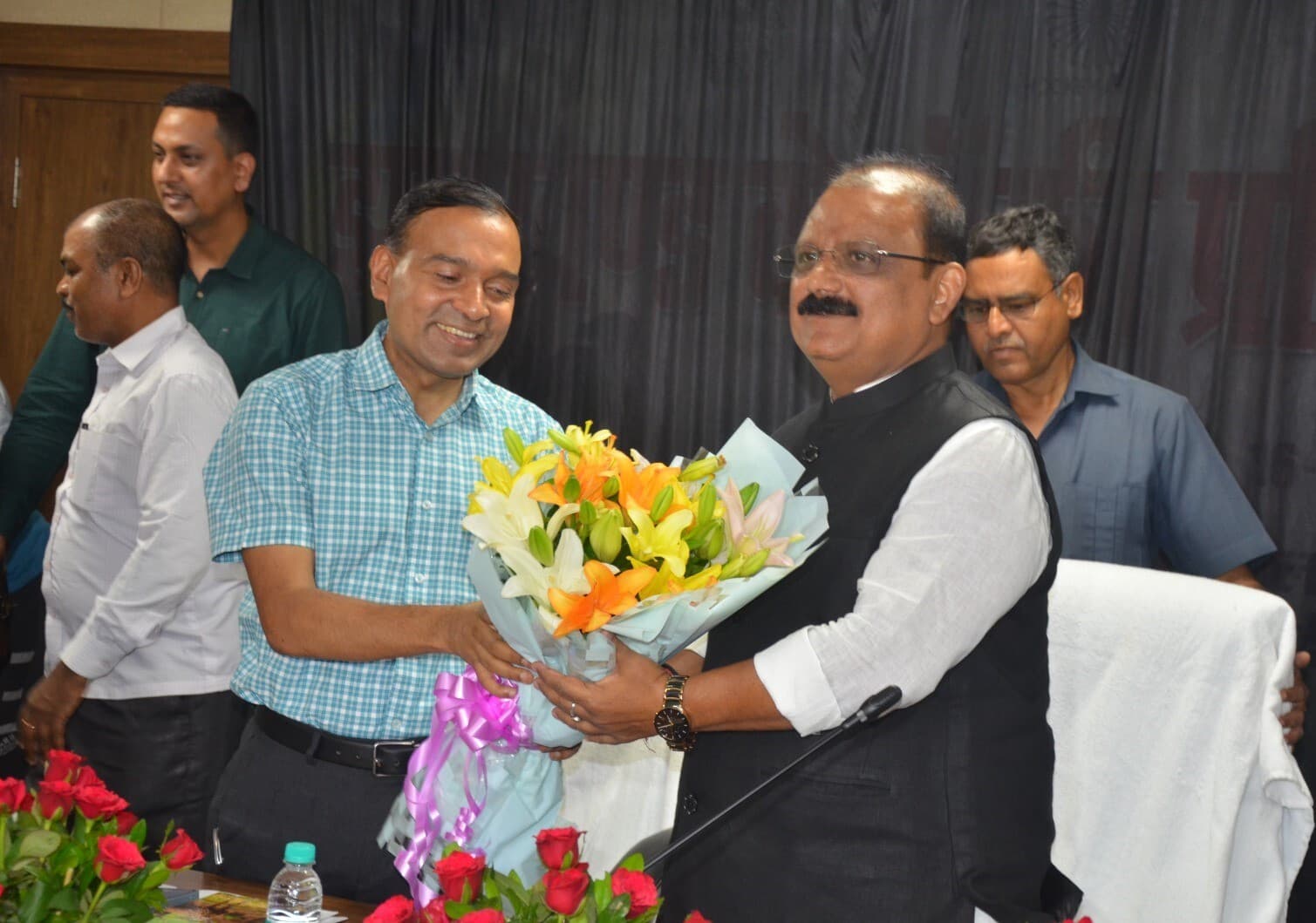 Sports : मिथिलेश ठाकुर ने पर्यटन, कला-संस्कृति, खेलकूद व युवा कार्य विभाग का लिया प्रभार