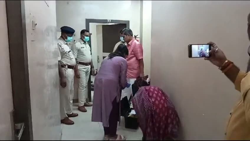 दिल्ली यूनिवर्सिटी के प्रोफेसर की पटना के मारवाड़ी होटल में संदिग्ध परिस्थिति में मौत