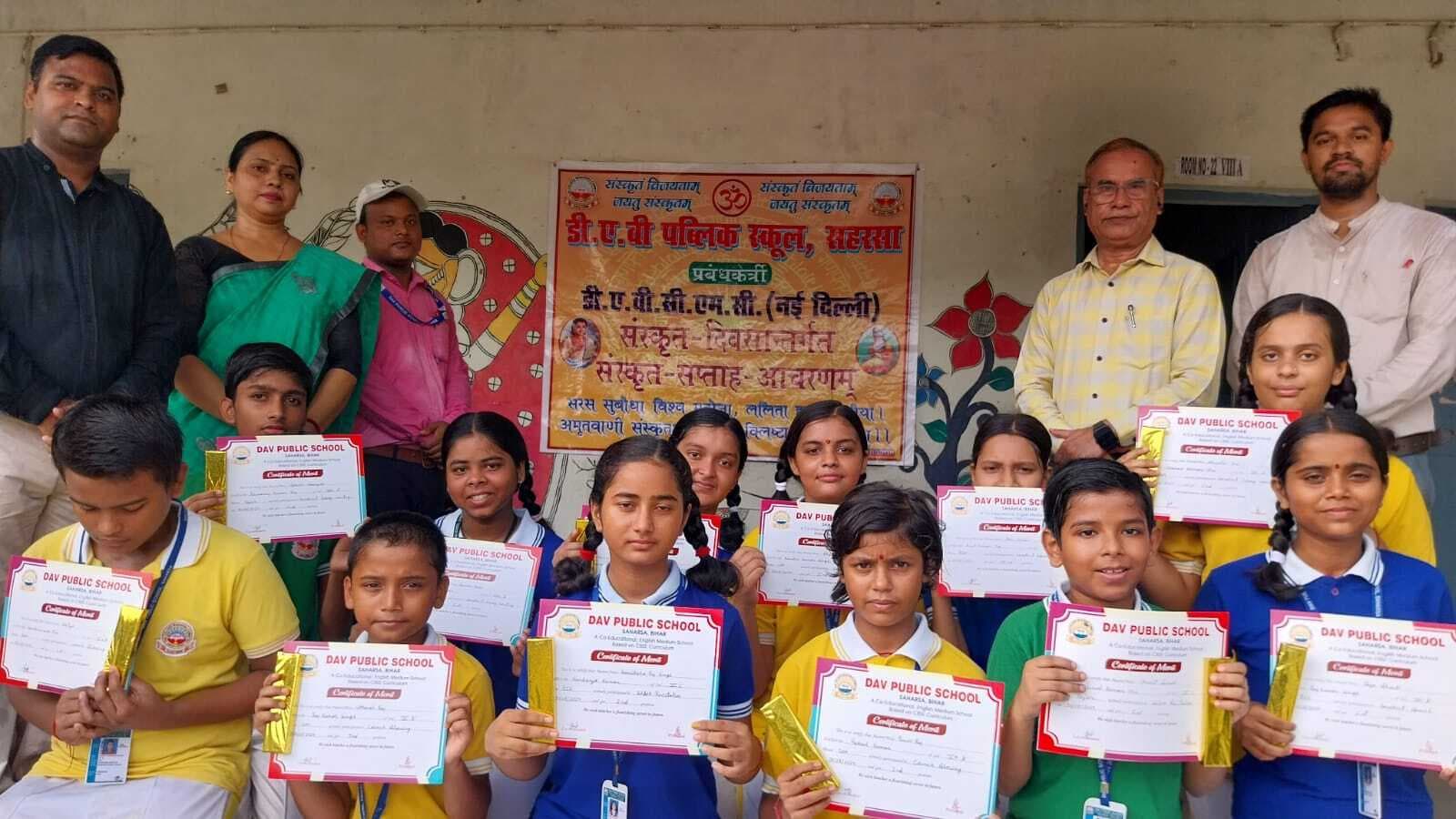 संस्कृत केवल धार्मिक नहीं बल्कि वैज्ञानिक भाषा भी