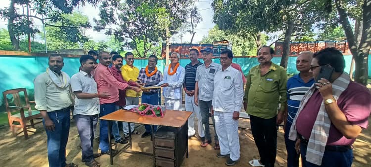 चितरा कोलियरी के तीन कर्मी हुए सेवानिवृत्त