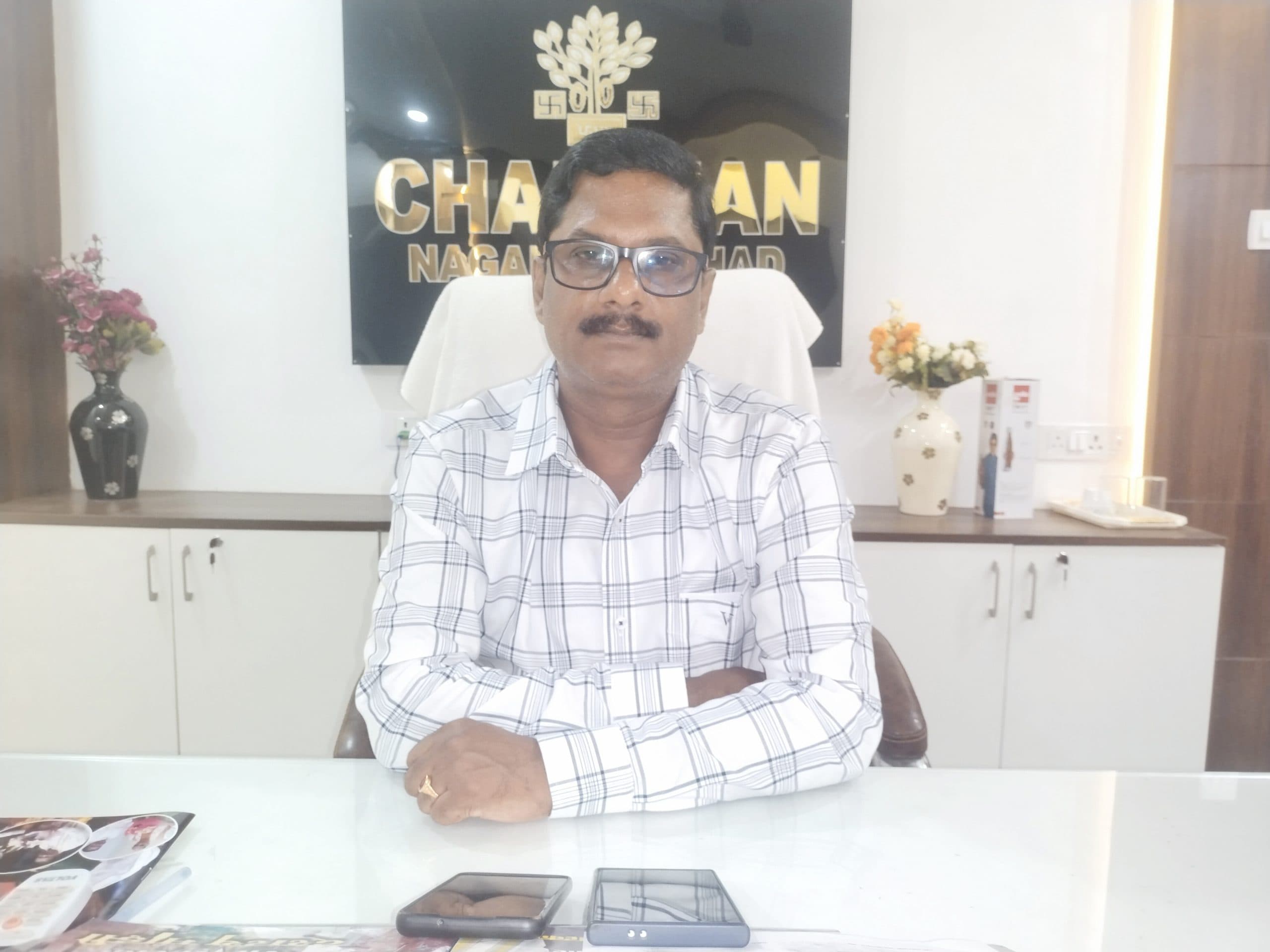 अतिक्रमण हटाओं अभियान को ले नप कार्यालय में एक सेक्शन पुलिस बल की तैनाती की मांग