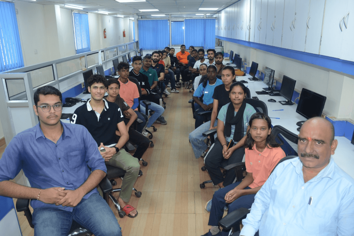 Dhanbad News: खिलाड़ियों ने बताई अपनी आपबीती, कहा-धनबाद में नहीं है बेसिक सुविधाएं, करना पड़ता संघर्ष