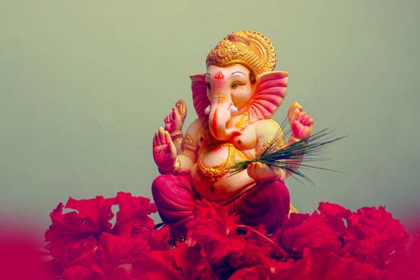Lord Ganesha, ganesh ustav idol with dhoop
