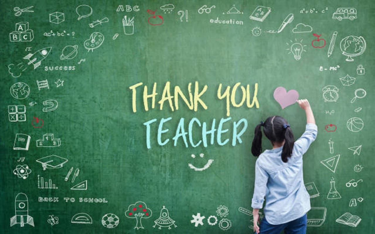 Teachers' Day 2024: इस शिक्षक दिवस पर अपने शिक्षकों को धन्यवाद देने के लिए अपनाएं ये तरीके