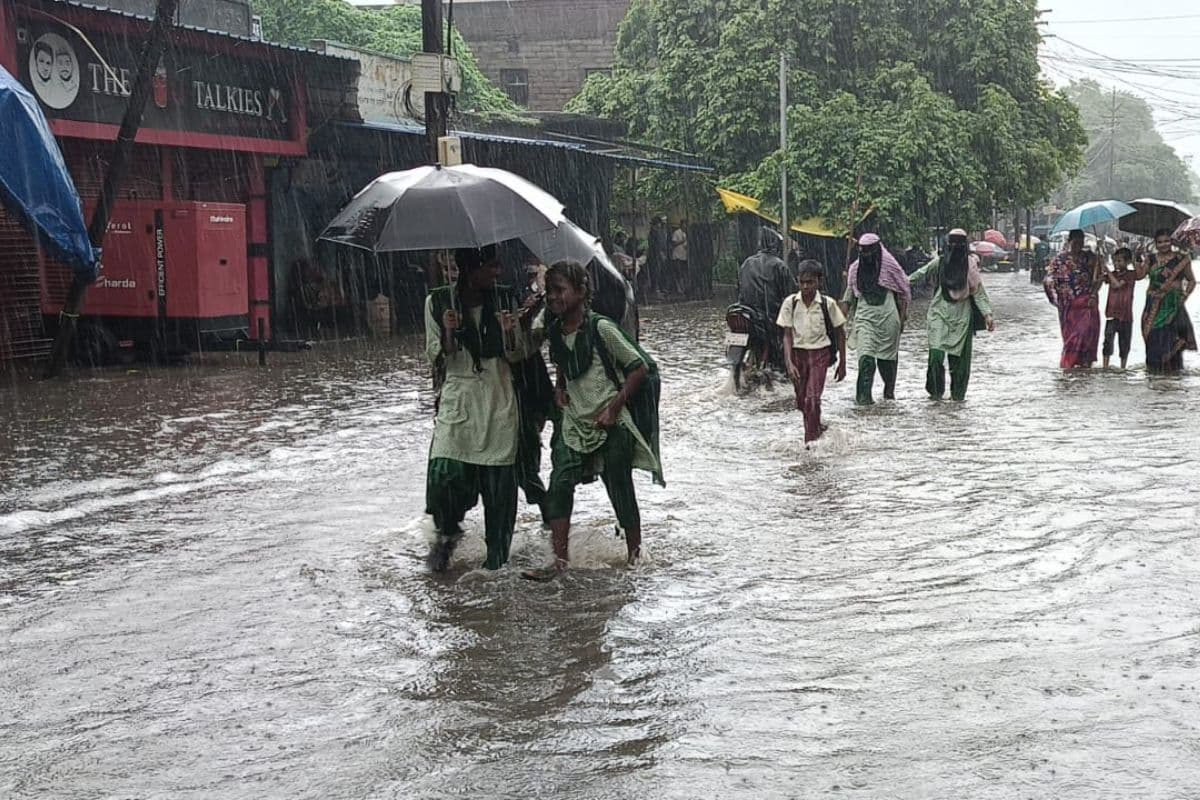 Kal Ka Mausam: बिहार में करवट बदलने लगे बादल, कल इन जिलों में होगी जमकर बारिश