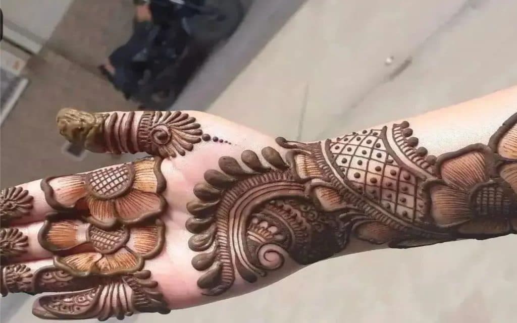 Simple Mehandi Design PHOTO