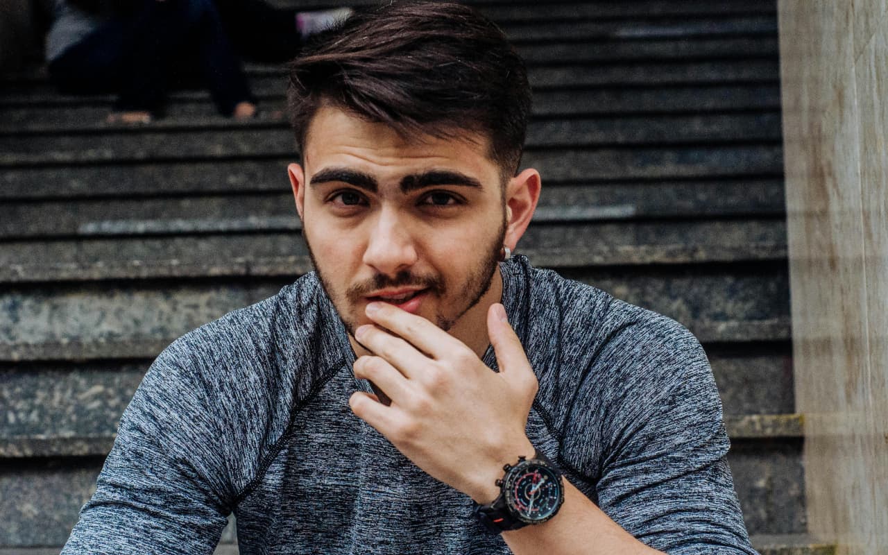 Men's Grooming Tips: लड़के अपने लुक का इस तरह रखें ख्याल, तारीफ करते थकेगी नहीं दुनिया