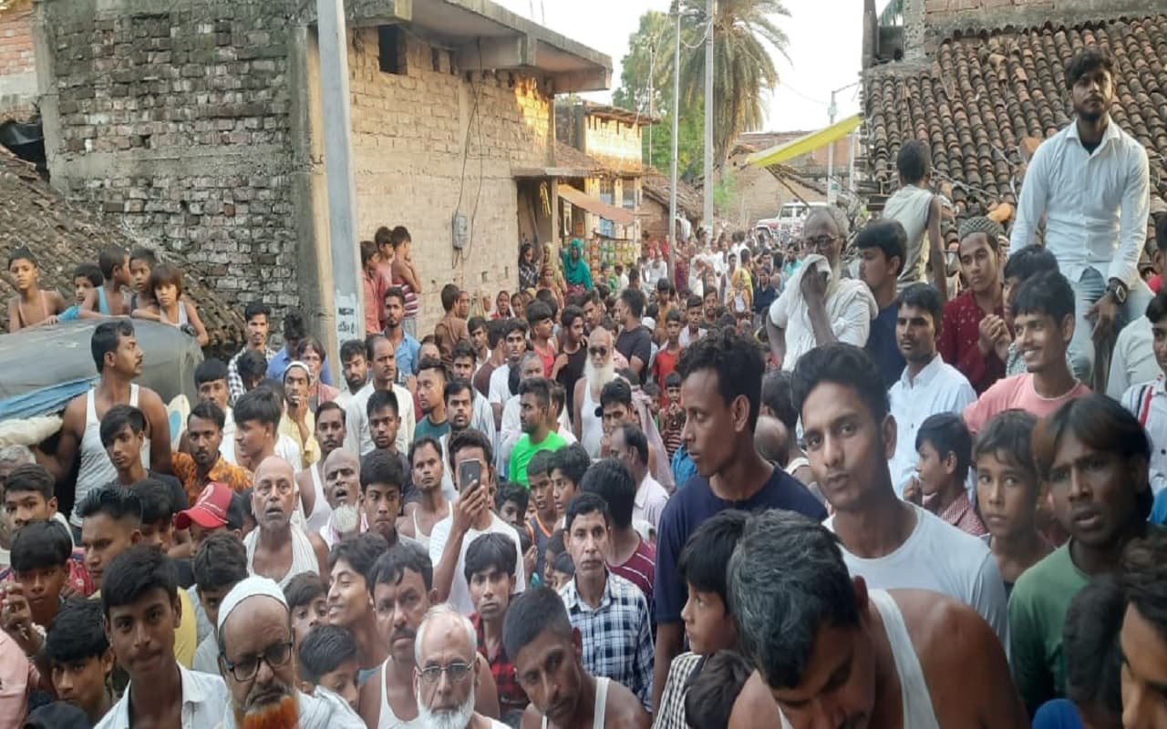 Bihar: भागलपुर में शौचालय की टंकी में घुसे दो मजदूरों की मौत, एक दूसरे को बचाने में दम घुटने से गयी जान